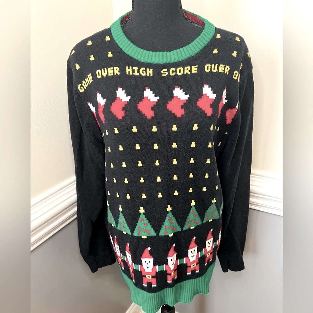 GAMER CHRISTMAS SWEATER womens large men’s medium Black with video game icons
